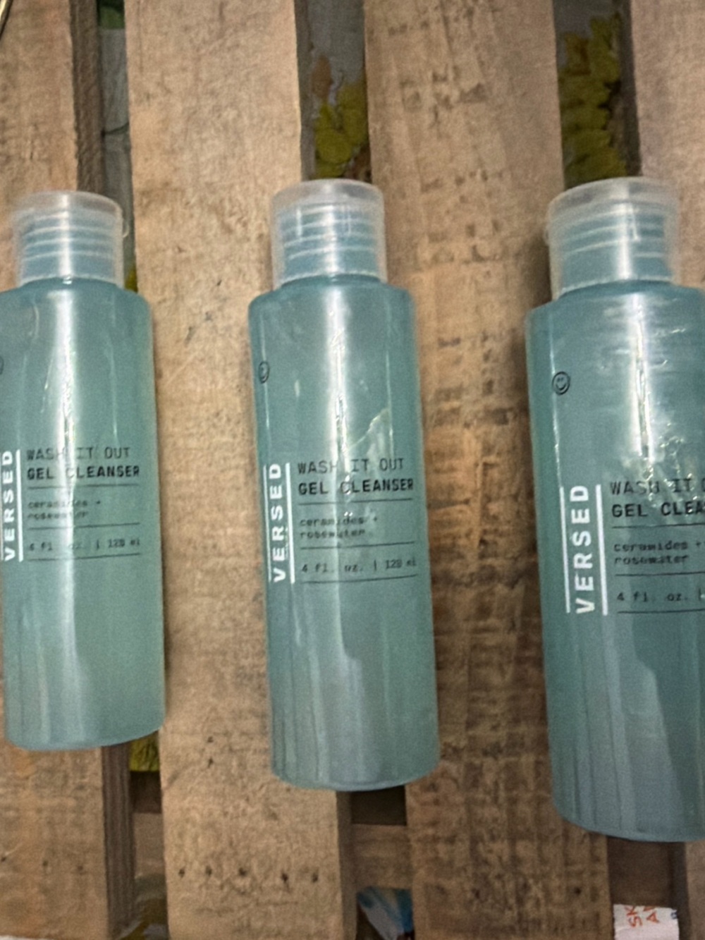 3-Versed wash it out Gel Cleanser for Daily Use
